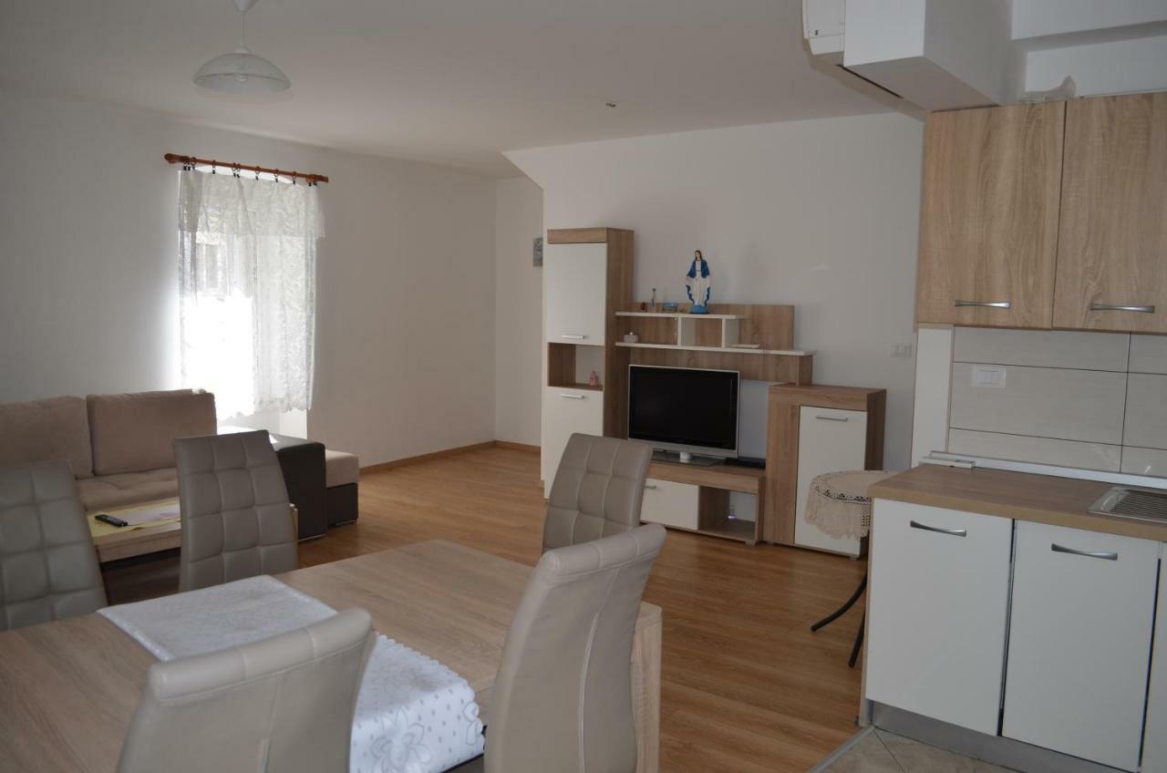 Apartment Michael Крк Экстерьер фото