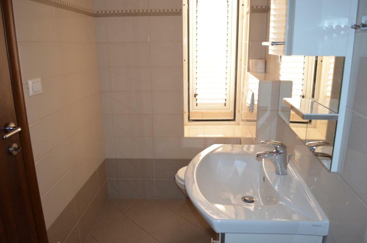 Apartment Michael Крк Экстерьер фото